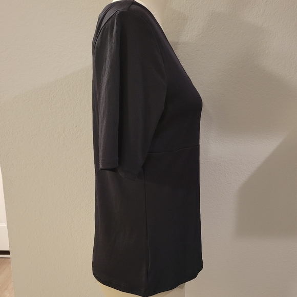 H&M Black Top - Picture 2 of 7